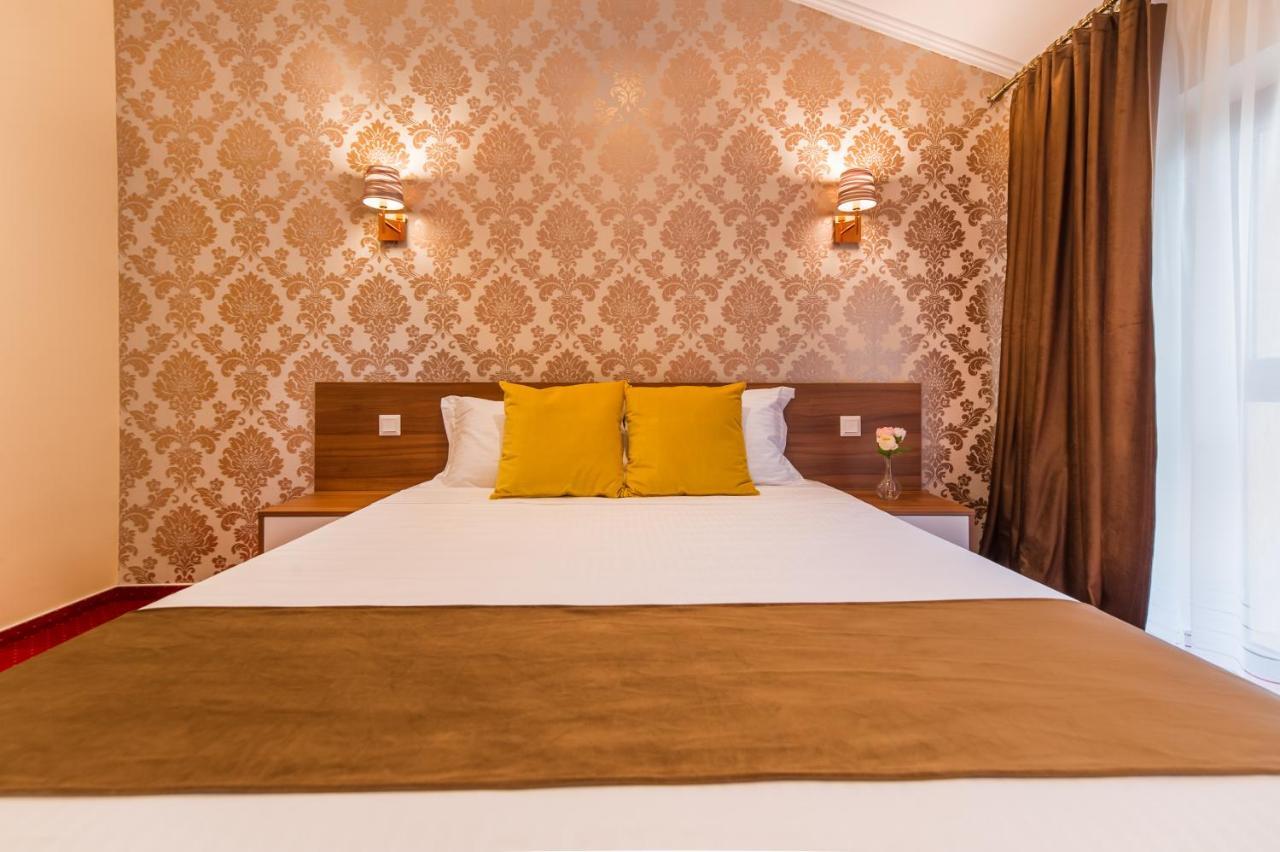 Bucur 9 Hotel Boekarest Buitenkant foto