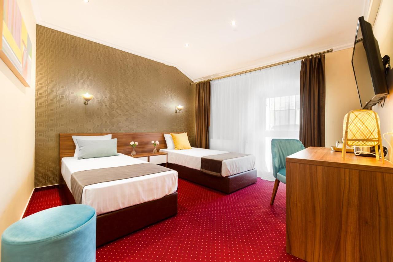 Bucur 9 Hotel Boekarest Buitenkant foto
