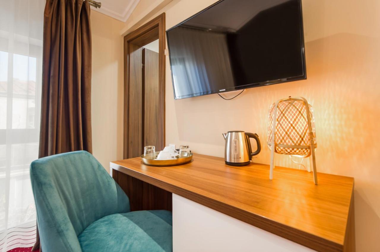 Bucur 9 Hotel Boekarest Buitenkant foto